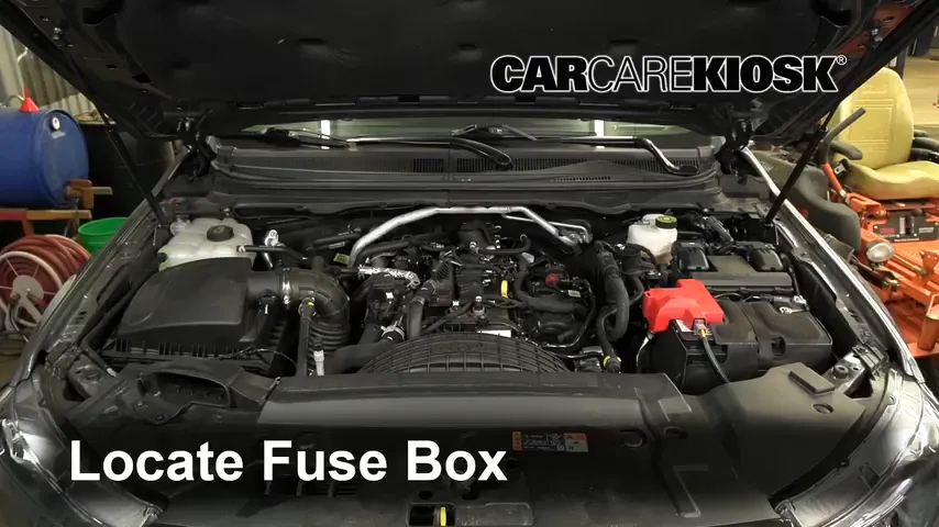 2021 Ford Ranger XLT 2.3L 4 Cyl. Turbo Crew Cab Pickup Fuse (Engine) Check